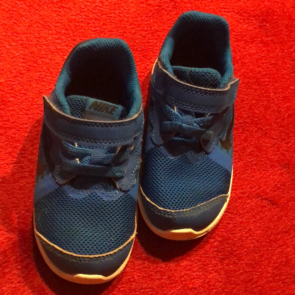 Toddler Boy 7c Nike